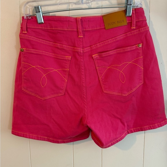 Judy Blue Hot Pink Pocket Embroidered Shorts, Size 29 - Picture 9 of 12